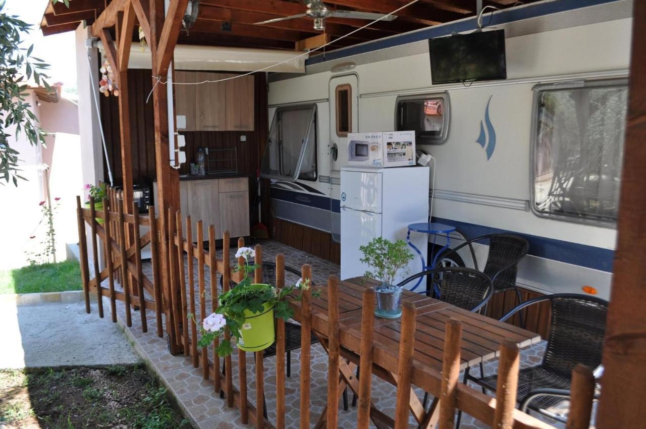 Caravan Rona Skala Kallirachis Exterior photo